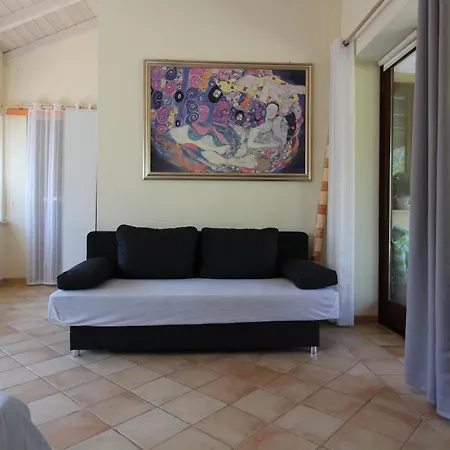 New Next To Beautiful Beach * Capitana