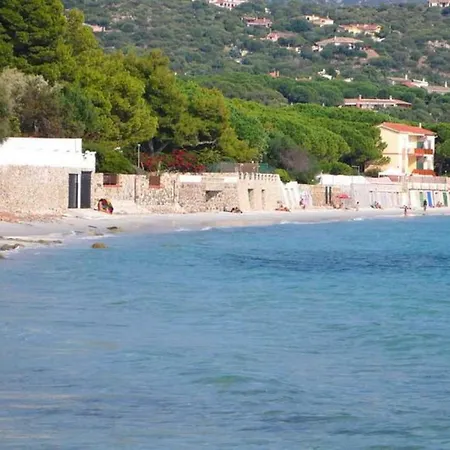 New Next To Beautiful Beach